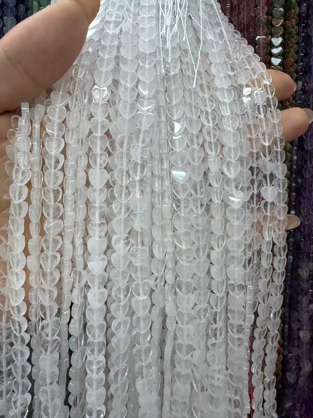 微信图片_2026-06-27_153441_917 Natural Clear Quartz ( Heart-shaped) - 图片 1