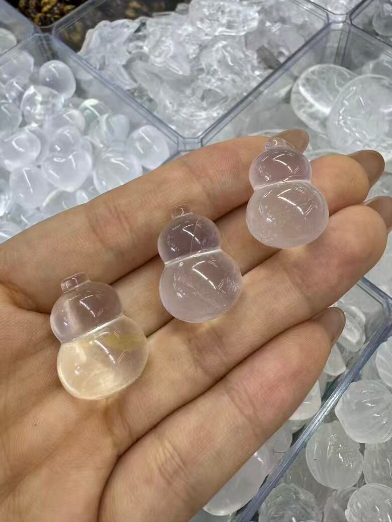 微信图片_20260618155434_1916_42 Clear quartz pendant - 图片 1